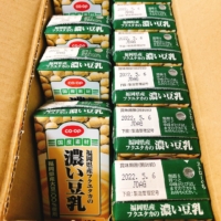 福岡県産フクユタカの濃い豆乳（無調整）